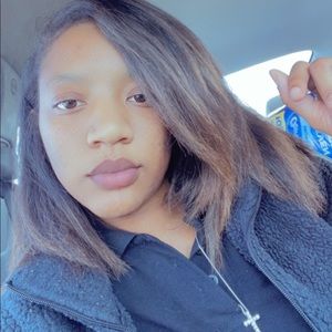 Meet your Posher, Tyronique
